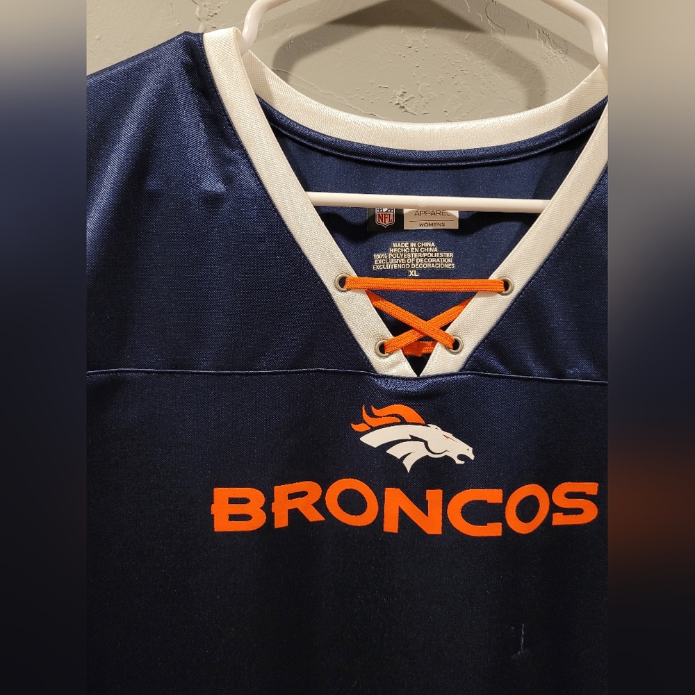 Broncos Jersey Style Tshirt